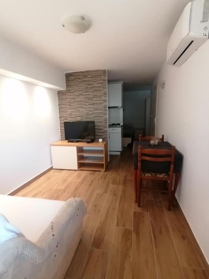 Apartment Marko Dunato Цриквеница Экстерьер фото