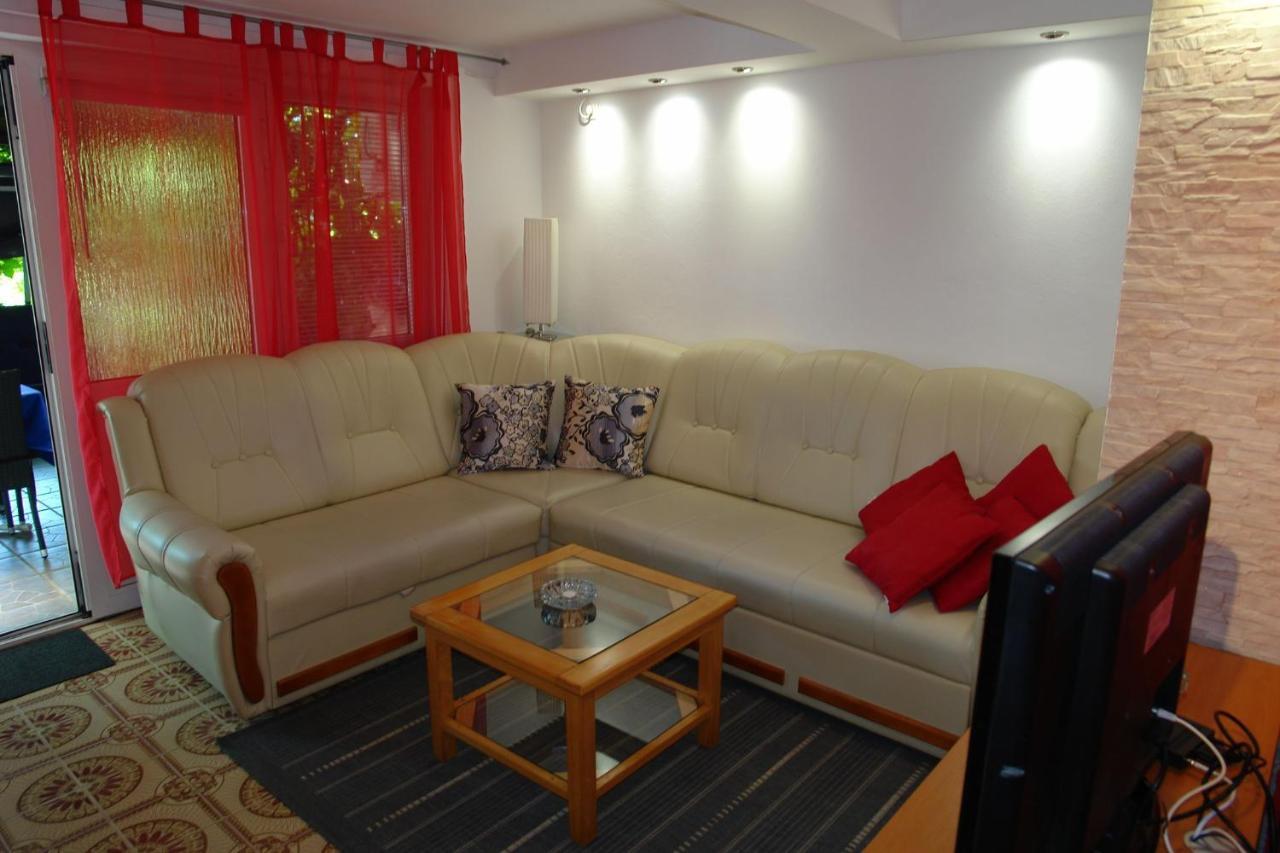Apartment Marko Dunato Цриквеница Экстерьер фото